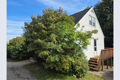 39 Potter Hill Road, Westerly, RI 02891 - Photo 2