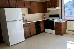422 Smithfield Rd, Pawtucket, RI 02860 - Photo 2