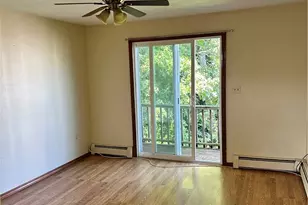 422 Smithfield Rd, Pawtucket, RI 02860 - Photo 4