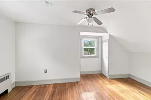 357 Old River Rd, Lincoln, RI 02838 - Photo 22