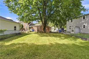 357 Old River Rd, Lincoln, RI 02838 - Photo 6