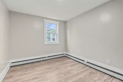 42 Sisson Street, Pawtucket, RI 02860 - Photo 24
