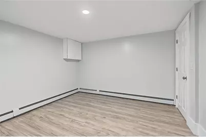 42 Sisson Street, Pawtucket, RI 02860 - Photo 28