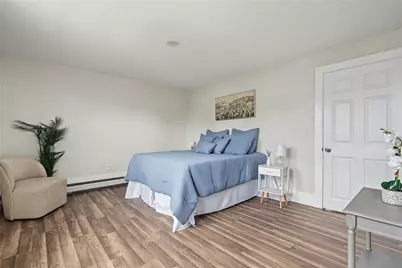 42 Sisson Street, Pawtucket, RI 02860 - Photo 10