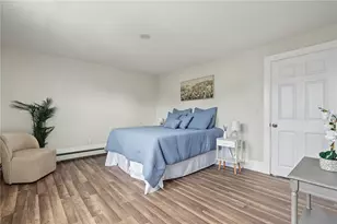 42 Sisson St, Pawtucket, RI 02860 - Photo 10