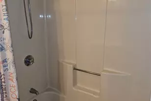 24 Village Ct, West Warwick, RI 02893 - Photo 6