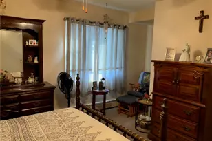 20 Village Ct, West Warwick, RI 02893 - Photo 10