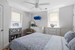26 Bacheller St, Newport, RI 02840 - Photo 24