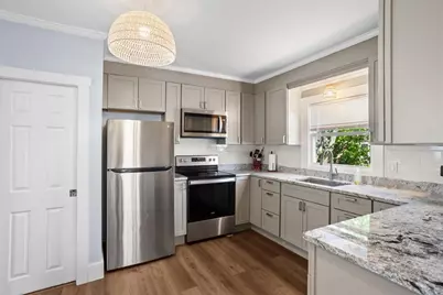 14 Lucas Avenue, Newport, RI 02840 - Photo 4