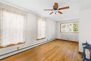11 Yale Ave, Warwick, RI 02888 - Photo 8