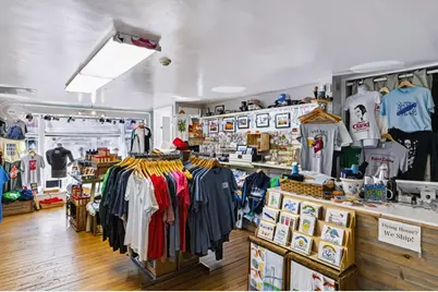424 Thames Street, Newport, RI 02840 - Photo 14