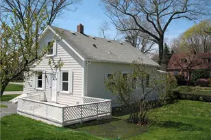78 Walnut Rd, Barrington, RI 02806 - Photo 1