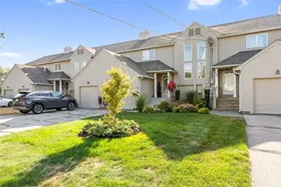 102 Palmer Dr, North Providence, RI 02904 - Photo 1