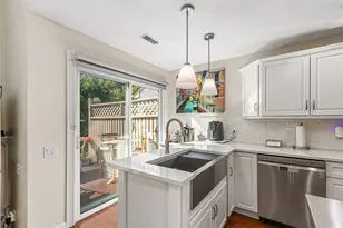 102 Palmer Dr, North Providence, RI 02904 - Photo 8