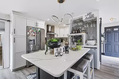 279 Smith Street, Cranston, RI 02905 - Photo 8