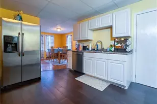 16 Jennison Rd, Warwick, RI 02889 - Photo 16