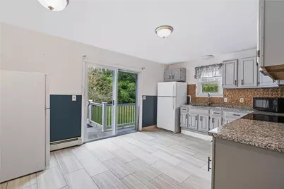 892 Plains Road, South Kingstown, RI 02892 - Photo 10
