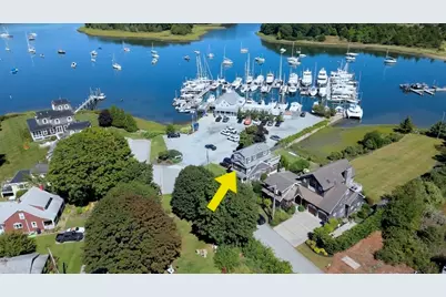 61 Esmond Avenue, North Kingstown, RI 02852 - Photo 4
