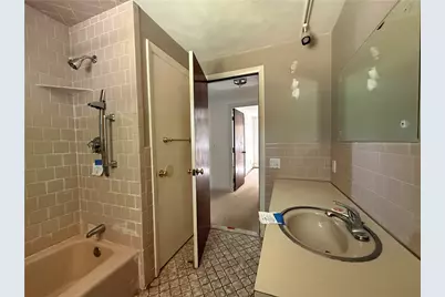41 Beeckman Avenue, Cranston, RI 02920 - Photo 10