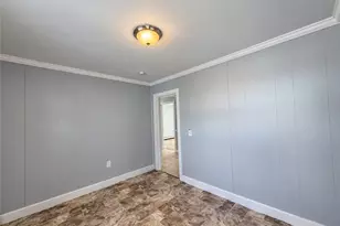 84 Seamans St, Providence, RI 02908 - Photo 8