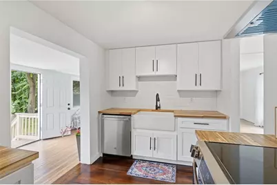 51 Terrace Avenue, Warwick, RI 02889 - Photo 12