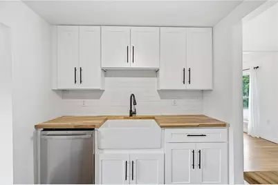 51 Terrace Avenue, Warwick, RI 02889 - Photo 14