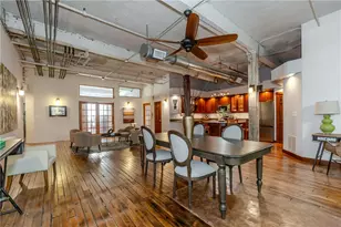 404 Roosevelt Ave, Central Falls, RI 02863 - Photo 14