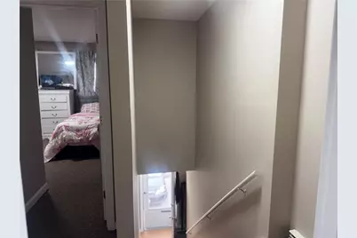 89 Manomet Street, Providence, RI 02909 - Photo 20