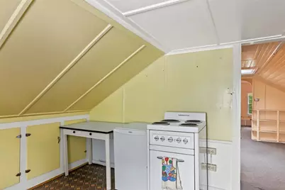 132 Hope Street, Bristol, RI 02809 - Photo 32