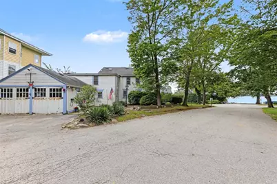 132 Hope Street, Bristol, RI 02809 - Photo 4