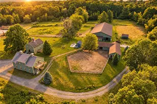 32 Equestrian Wy, Cranston, RI 02921 - Photo 8