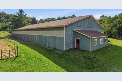 32 Equestrian Way, Cranston, RI 02921 - Photo 2