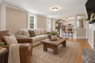 32 Equestrian Wy, Cranston, RI 02921 - Photo 20