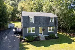 14 Debra Dr, Richmond, RI 02812 - Photo 1