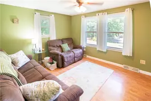 14 Debra Dr, Richmond, RI 02812 - Photo 16