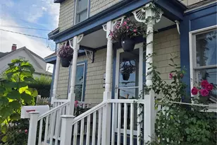 37 Eustis Ave, Newport, RI 02840 - Photo 2