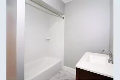 51 Gibbs Avenue, Newport, RI 02840 - Photo 14