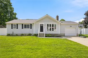 224 Trent Ave, Warwick, RI 02889 - Photo 2