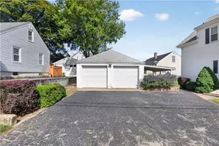 296 Power Rd, Pawtucket, RI 02860 - Photo 4
