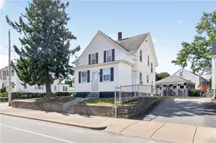 296 Power Rd, Pawtucket, RI 02860 - Photo 2