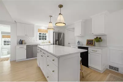 35 Hill Top Drive, Cranston, RI 02920 - Photo 6