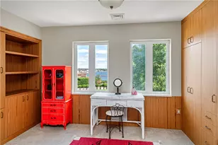 165 Poppasquash Rd, Bristol, RI 02809 - Photo 36