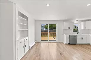 62 Drybrook Rd, Warwick, RI 02889 - Photo 8