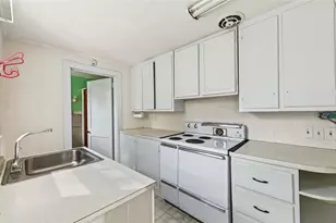 44 Kilburn St, Charlestown, RI 02813 - Photo 28