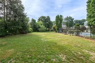 3 Barn Dr, Cumberland, RI 02864 - Photo 8