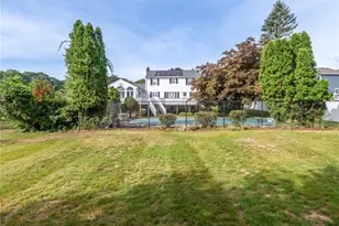 3 Barn Dr, Cumberland, RI 02864 - Photo 6