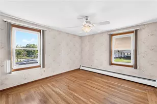 60 Birchwood Dr, Cranston, RI 02920 - Photo 16