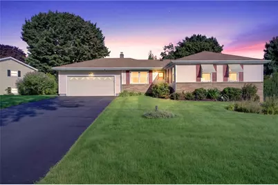 60 Birchwood Drive, Cranston, RI 02920 - Photo 2