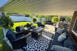 43 Greenway Dr, Bristol, RI 02809 - Photo 16