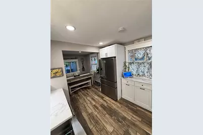 43 Greenway Drive, Bristol, RI 02809 - Photo 6